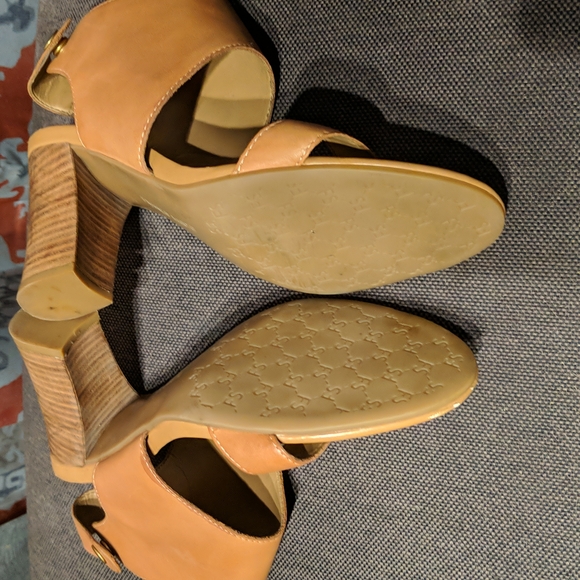 Franco Sarto Bocce Cognac Tan Heels - Picture 6 of 6